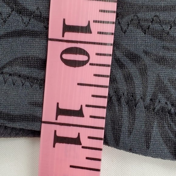 Maidenform black waist cincher 2XL and Medium - Picture 10 of 10